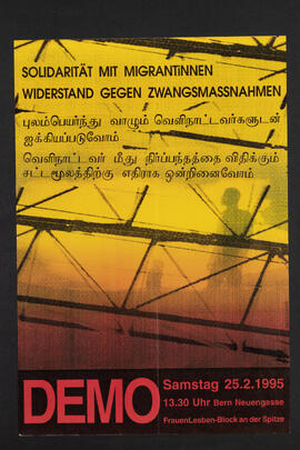 Solidarität mit MigrantInnen. Widerstand gegen Zwangsmassnahmen. Demo. FrauenLesben-Block an der Spitze